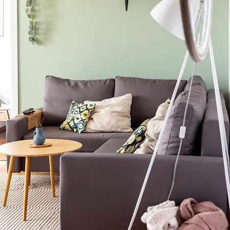 Iron Sunset Апартаменты